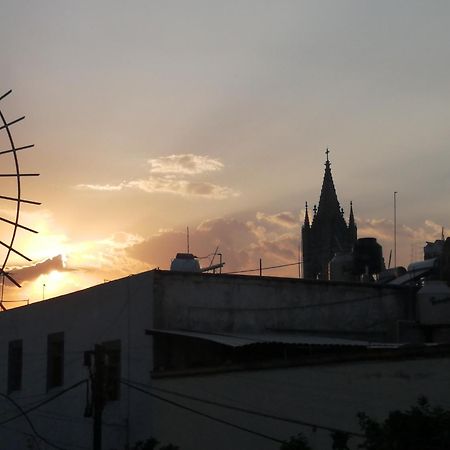 Casa Canario Hostel Guadalajara Exteriör bild