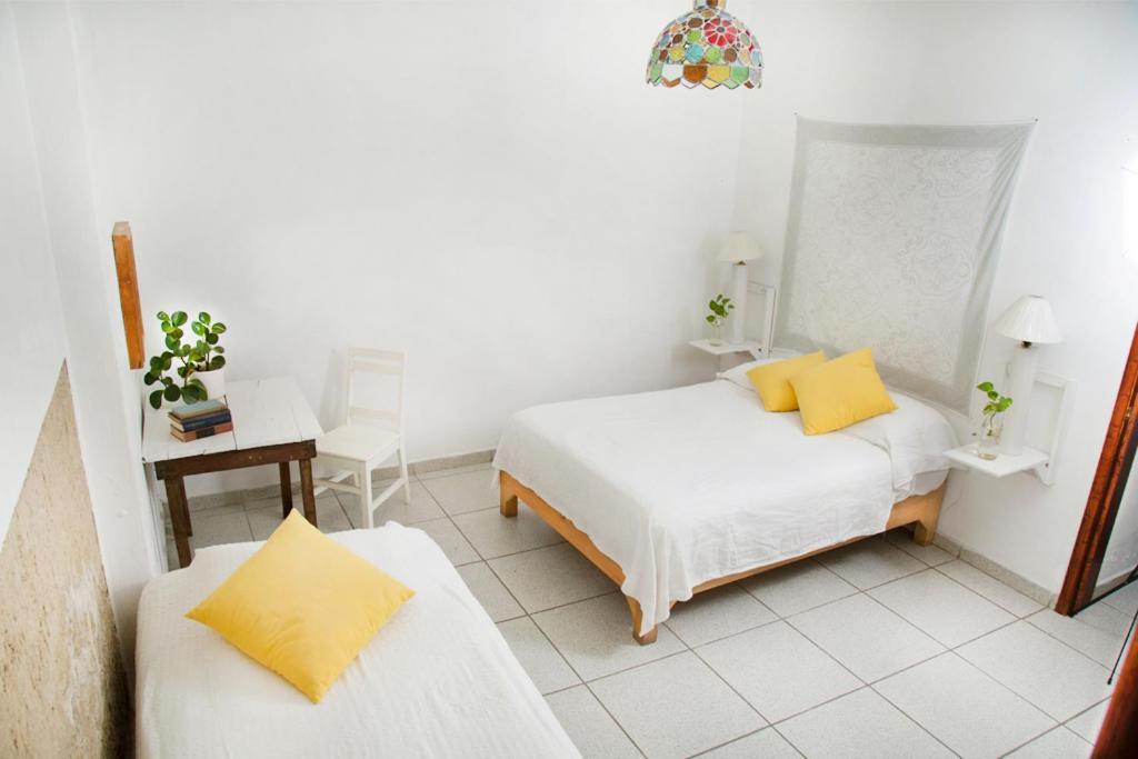 Casa Canario Hostel Guadalajara Exteriör bild