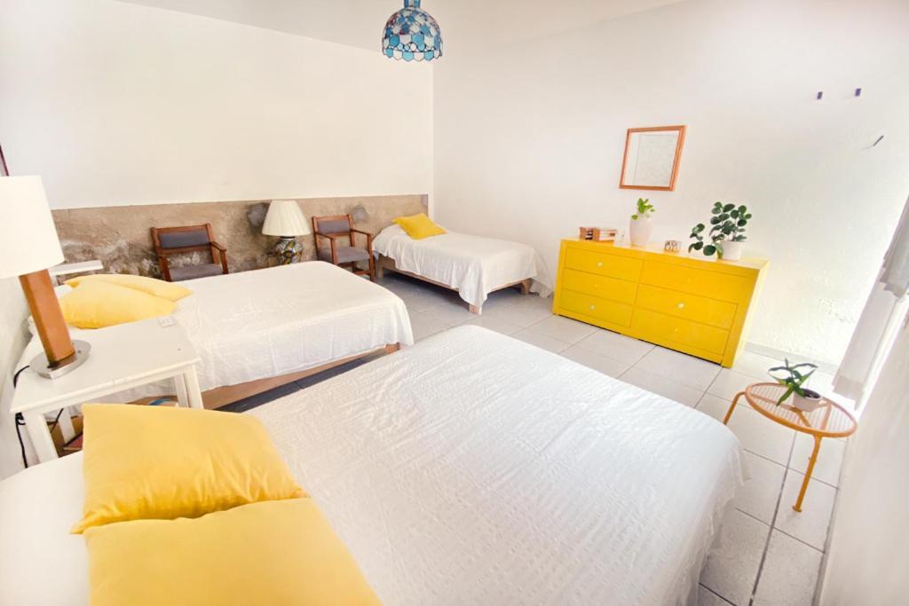 Casa Canario Hostel Guadalajara Exteriör bild